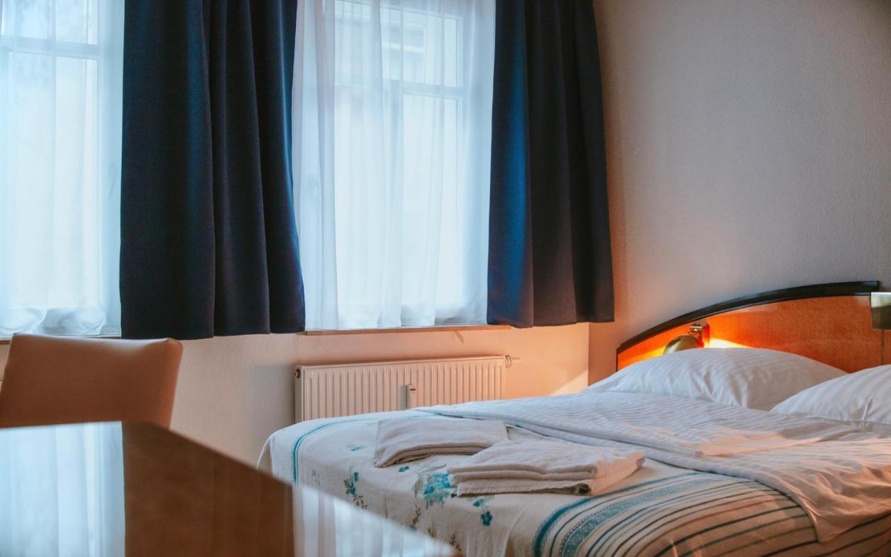 Pension Tokus Nuremberg Bagian luar foto